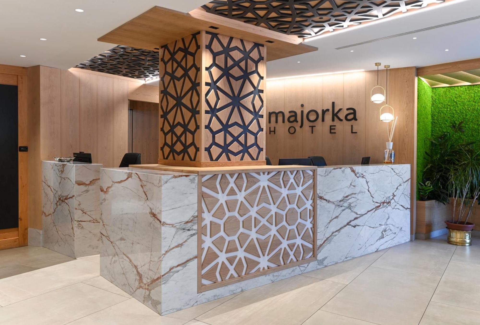 Hotel Majorka Andalo Exterior photo