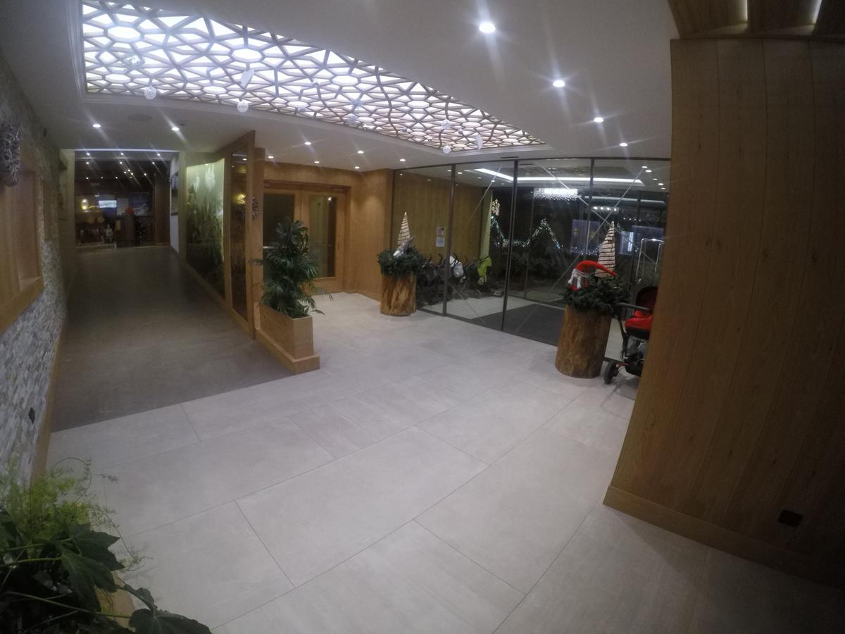 Hotel Majorka Andalo Exterior photo