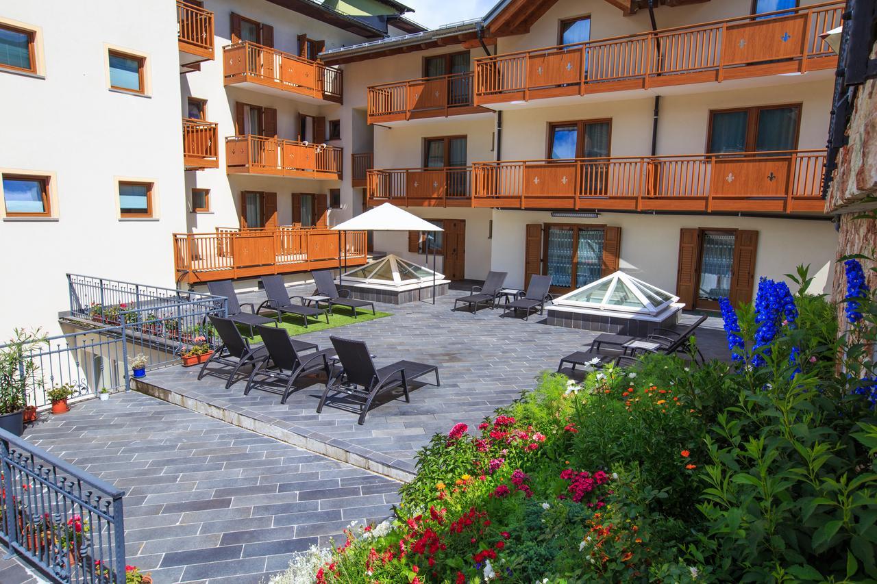 Hotel Majorka Andalo Exterior photo